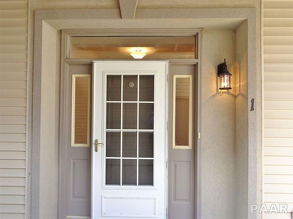 3rd image of 7321 N Villa Lake Dr #1