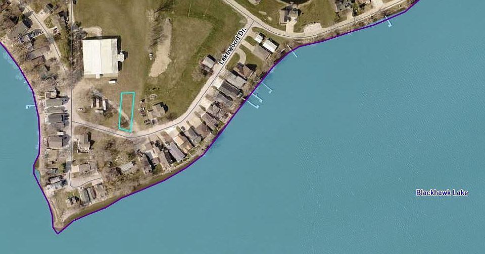 2nd image of 418 Lakewood Dr