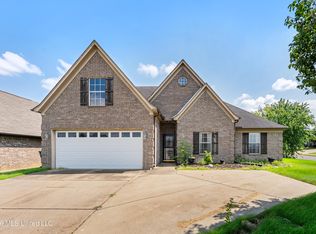2663 Russum Dr, Southaven, MS 38672