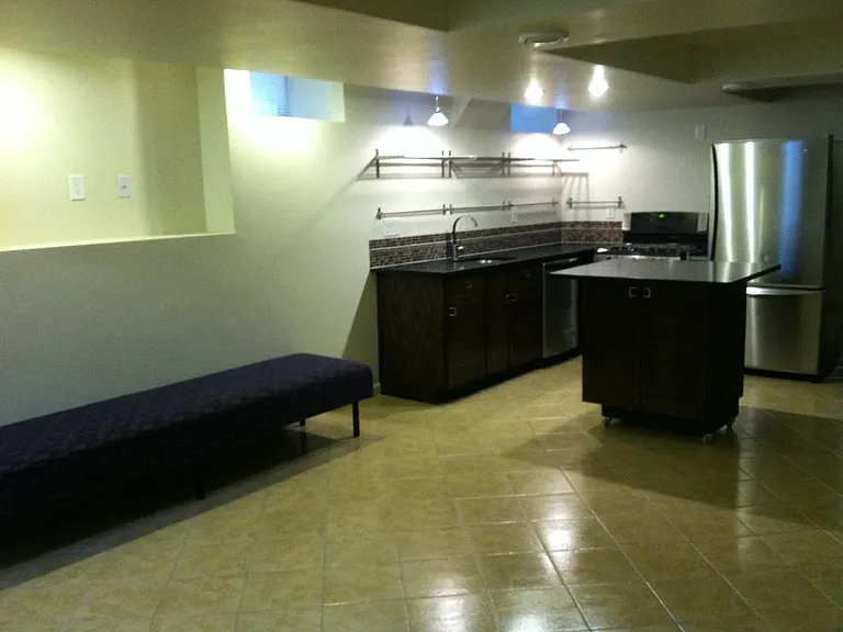 1537 Denniston St #G — Photo 9