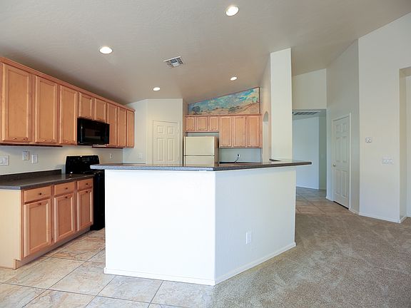 5th image of 762 W Corriente Ct