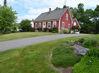 44 Daisey Ln, Hampden, ME 04444