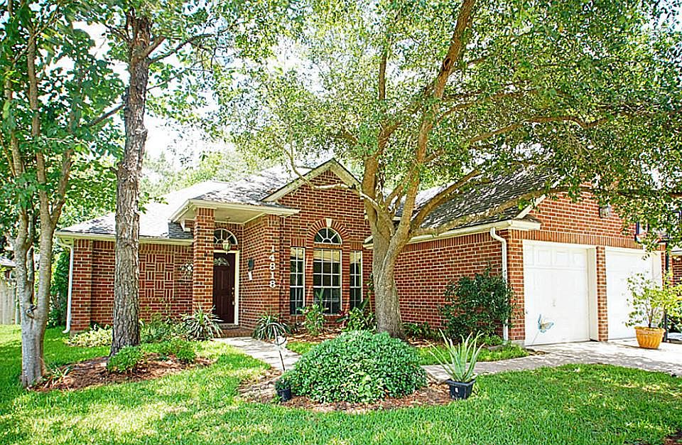 1st image of 14818 Carolina Falls Ln