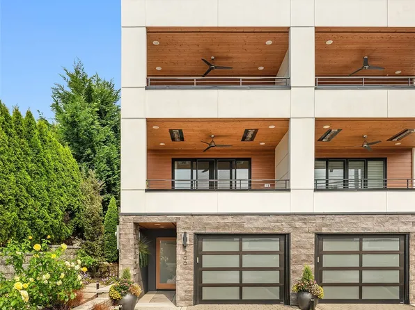 206 5th Avenue, Kirkland, WA 98033