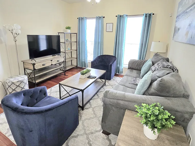 501 S Moody Ave #1124 — Photo 1