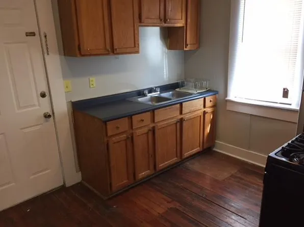 160 Coming St, Charleston, SC 29403