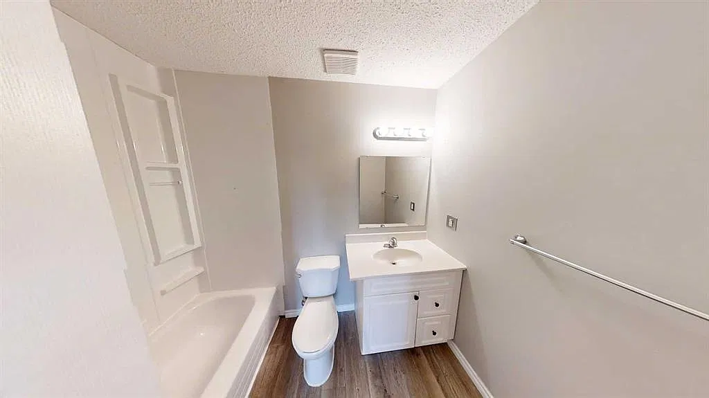 1 bed, 1.0 bath, 675 sqft, $1,339 — Photo 4