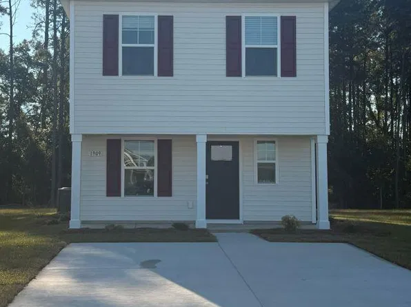1909 E Paces Trl, Darlington, SC 29532
