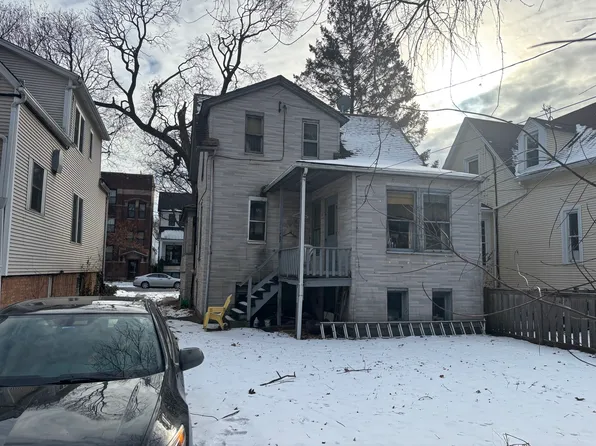 2128 W Eastwood Ave, Chicago, IL 60625