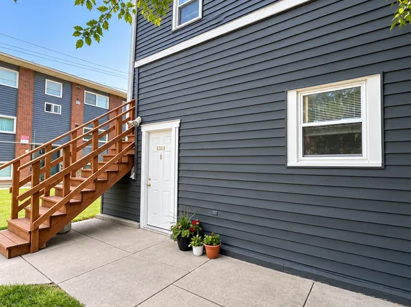 1311 E Columbus Dr #1, East Chicago, IN 46312