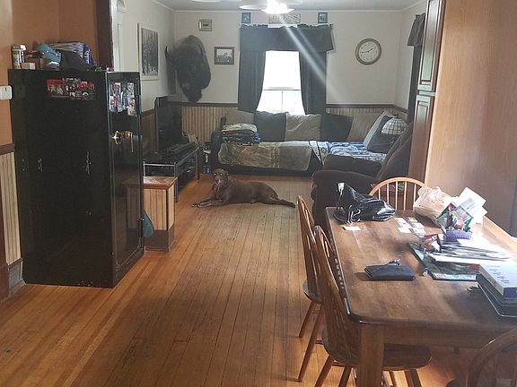 4th image of 1810 Avenue C