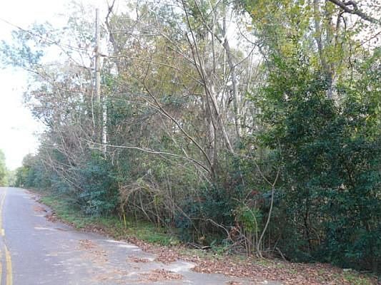 1st image of 403 Ocklawaha Cir