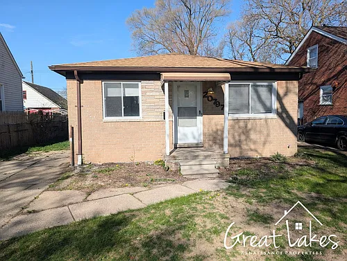 20797 Gentner St Photo 1
