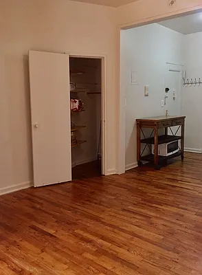 Rented by Compass | media 11