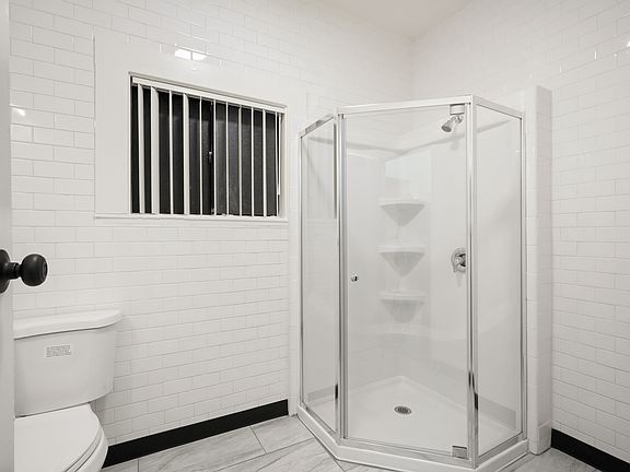 5th image of 1516 S Hope St #Fbadb38d7