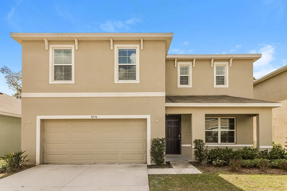 4 bed, 2.0 bath, 2505 sqft, $3,315 — Photo 1