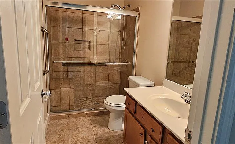 647 Maple Grove Way — Photo 13