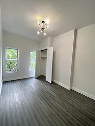 Rented by Rennit Inc.