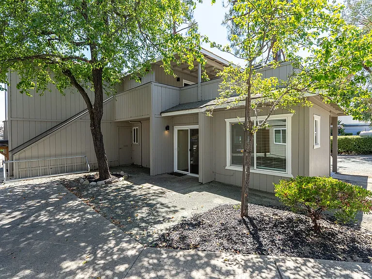 Apartments close to Cal Poly SLO — Photo 19