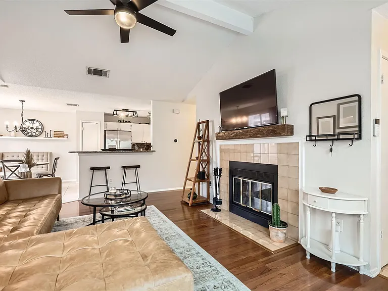 14493 Robert I Walker Blvd — Photo 4