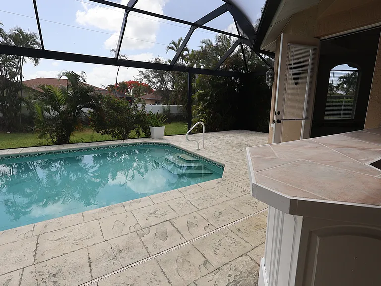4905 Sands Blvd — Photo 33