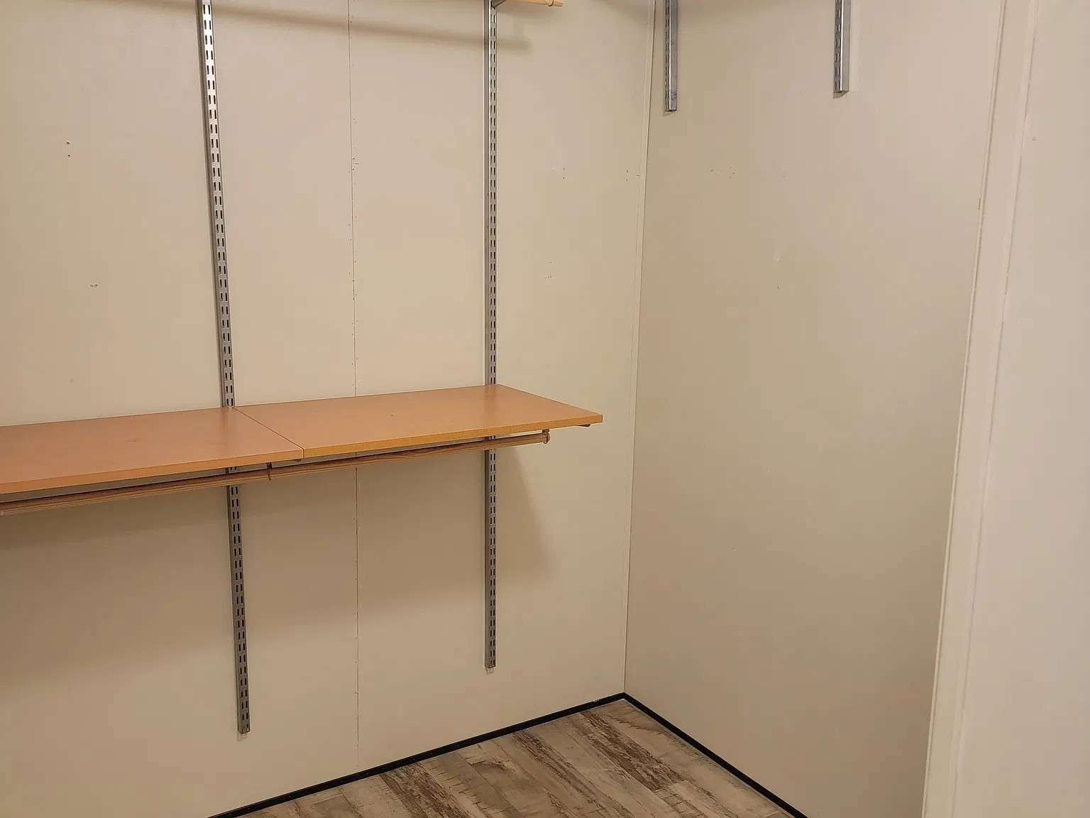 3 bed, 1440 sqft, $1,800 — Photo 2