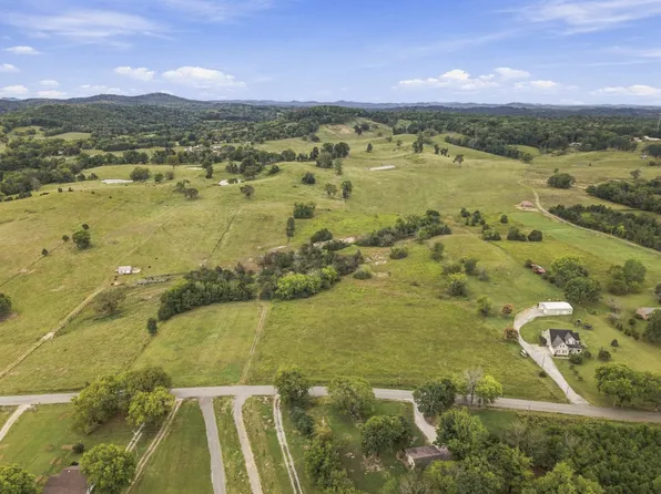 6 Cedar Bluff Rd, Lebanon, TN 37087