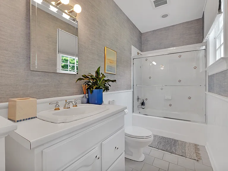 131 Flying Point Rd — Photo 21