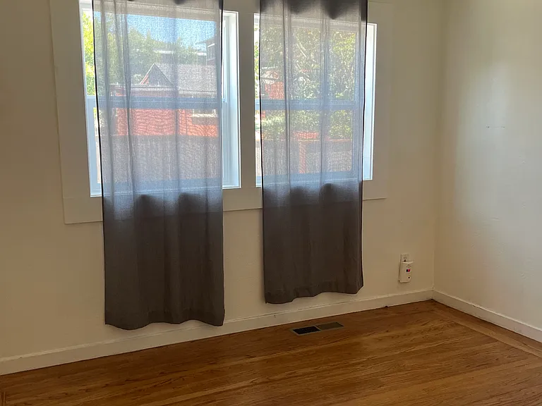 115 G St #1 — Photo 8