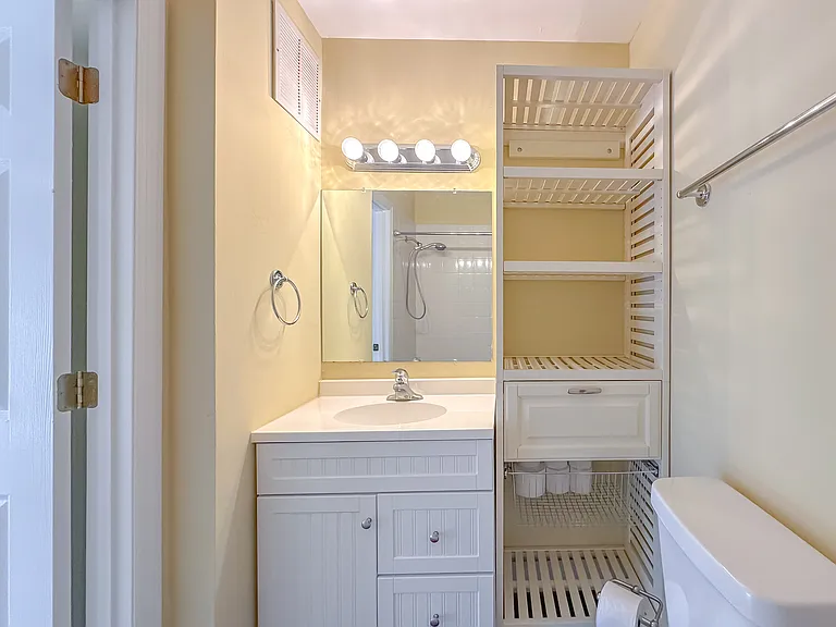 2241 W Pensacola St #68 — Photo 26