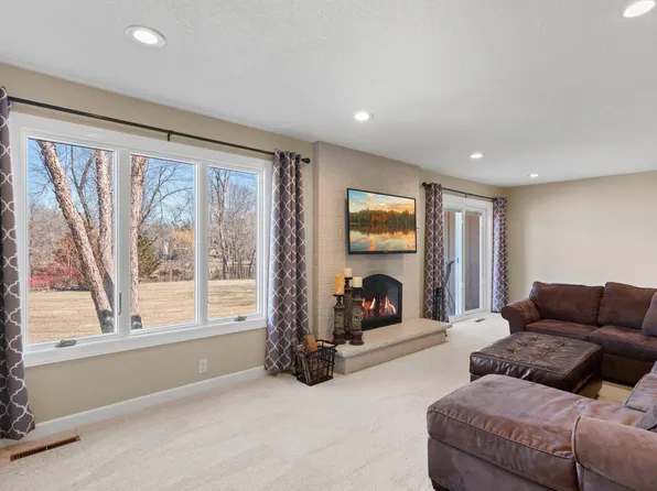 16360 15th Ave N, Plymouth, MN 55447