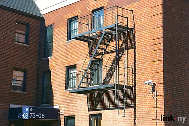 Rented by Link NY Realty