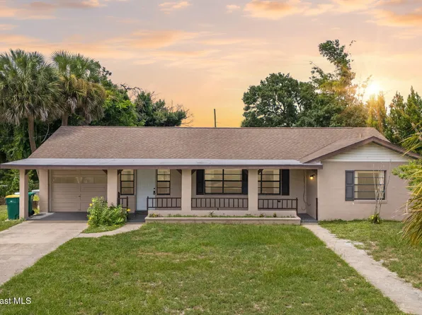 534 Loveridge Dr, Melbourne, FL 32935