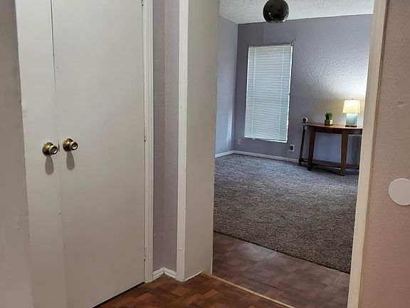 3rd image of 3105 Peabody Ave