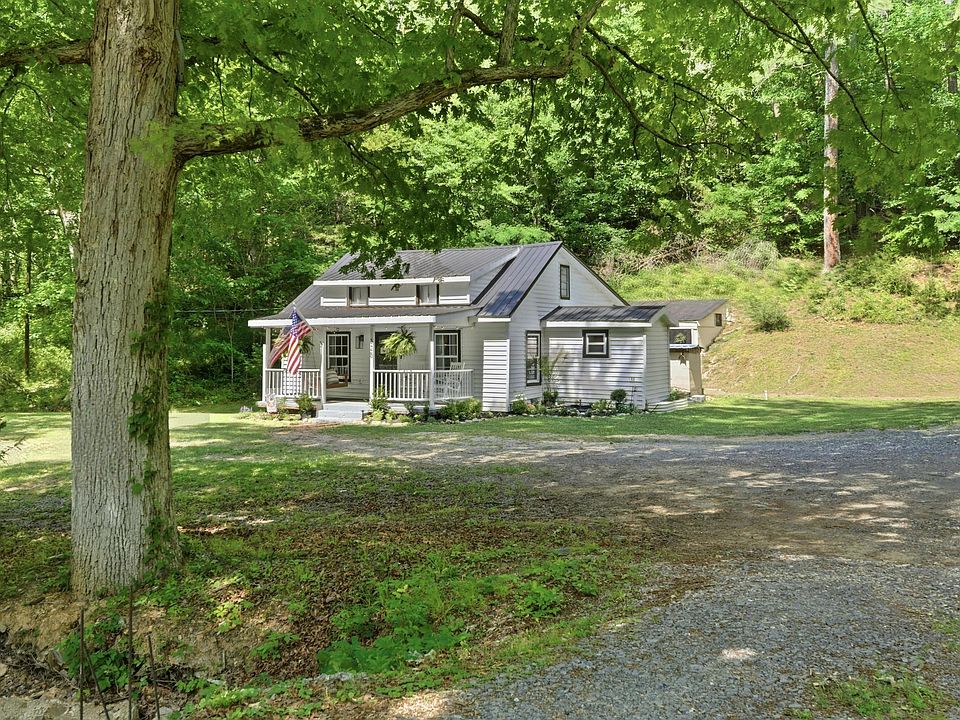 1st image of 325 Baggett Rd