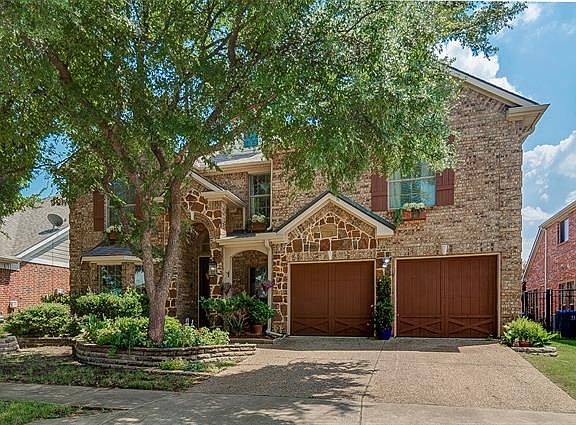 2nd image of 5611 Emerson Ct