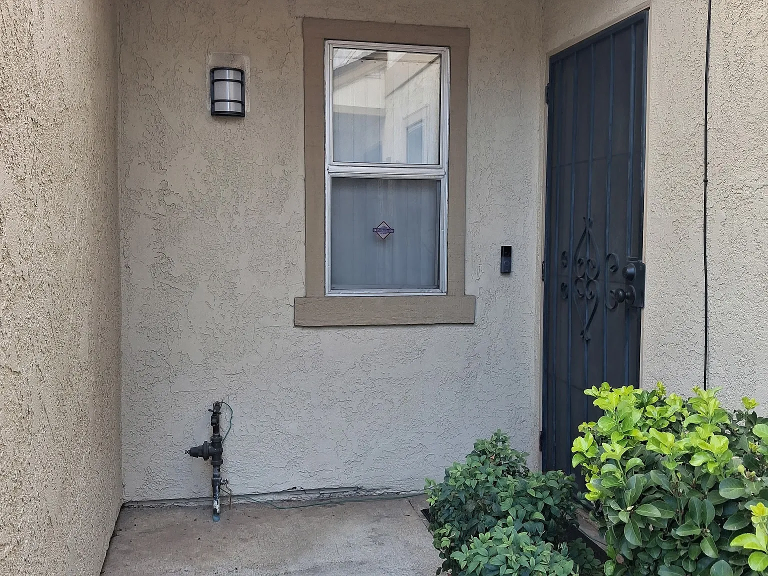 2 bed, 960 sqft, $1,500 — Photo 1