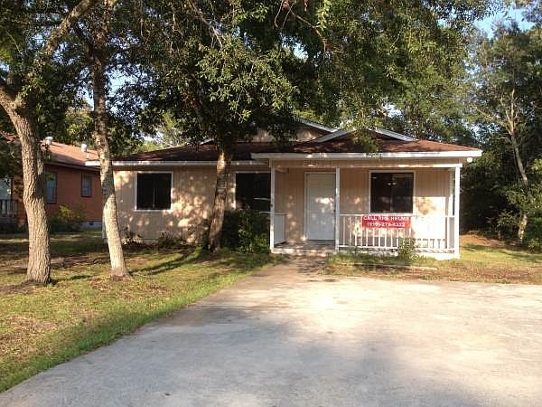 1st image of 146 NE 30th St