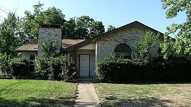 1st image of 1202 Granada Ln