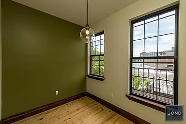 Rented by Bond New York