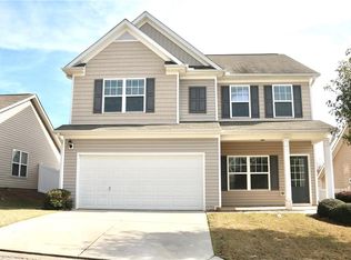 295 Hill Crest Cir, Hiram, GA 30141