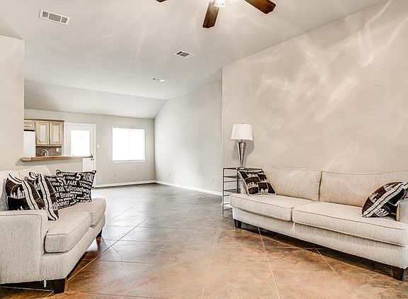 4th image of 114 Kaena Ln