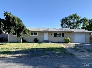 828 6th St, Filer, ID 83328