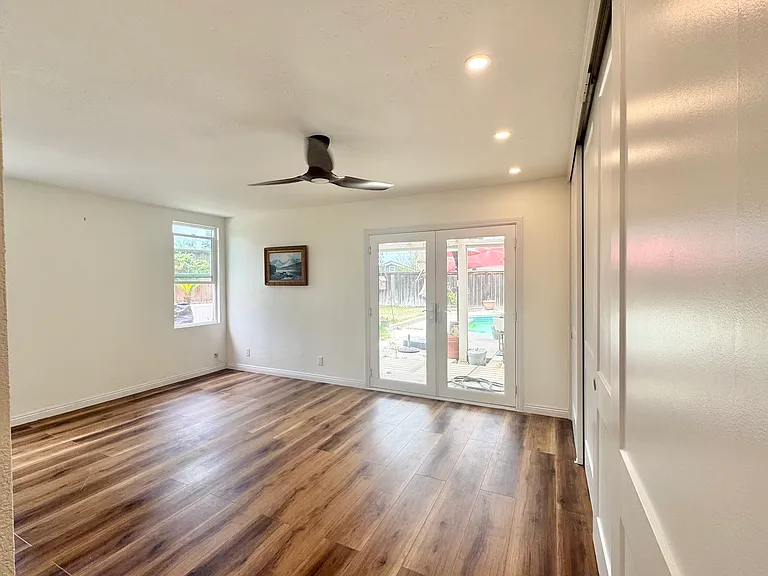 7739 Anillo Way — Photo 6