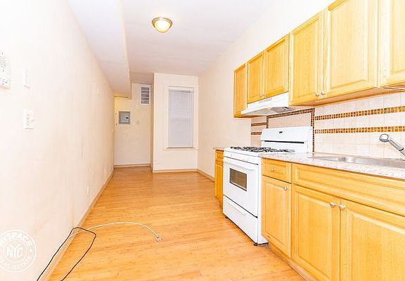 2nd image of 304 Cooper St #7U