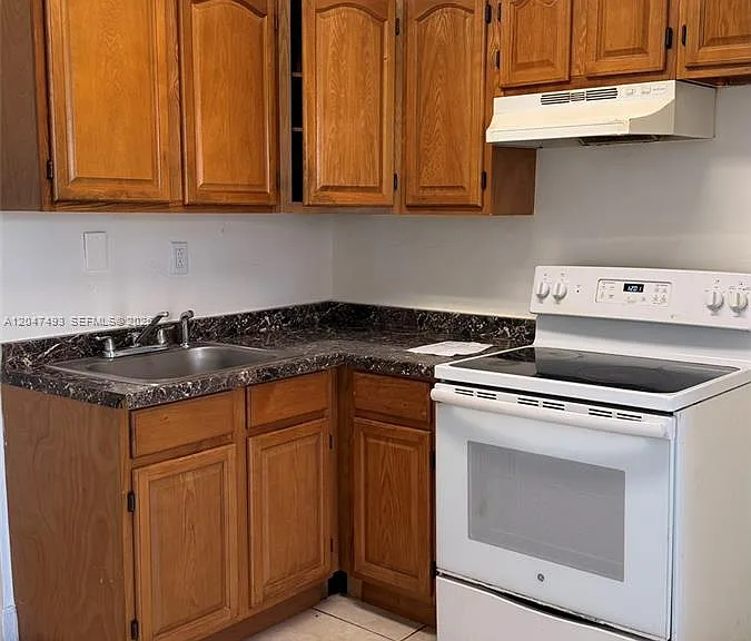 978 SW 10th Dr #21 — Photo 9