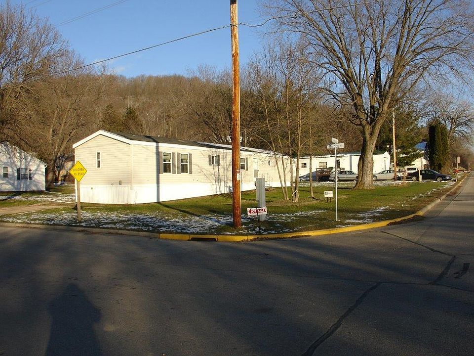 2nd image of 520 S Maiben St