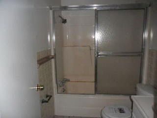 2nd image of 586 Moore Ave