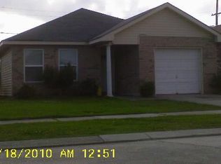 1448 Angus Dr, Harvey, LA 70058