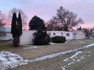 105 S Clifford Ave S, Sebeka, MN 56477